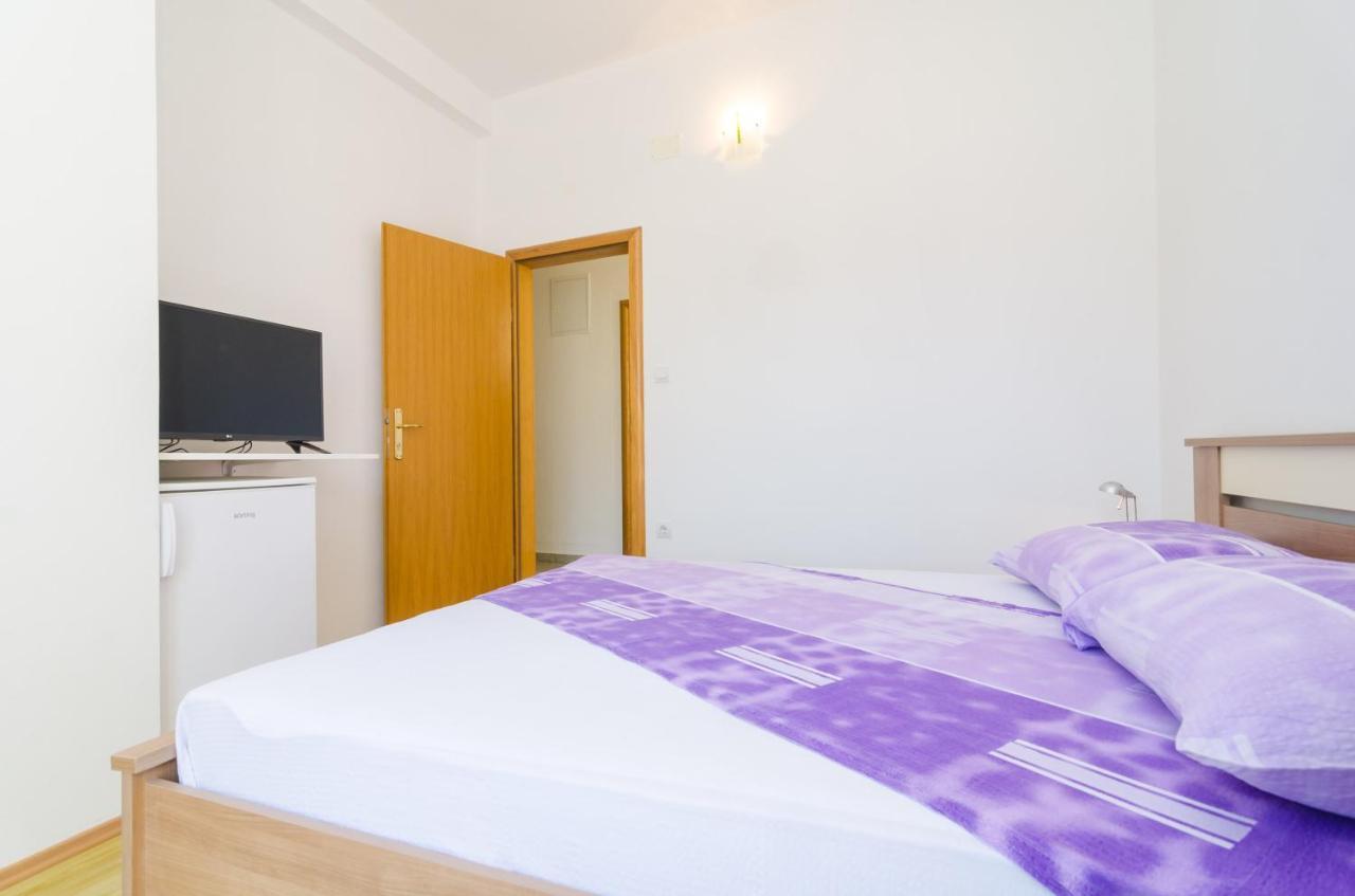 Rooms & Apartments Barisic Mlini Szoba fotó