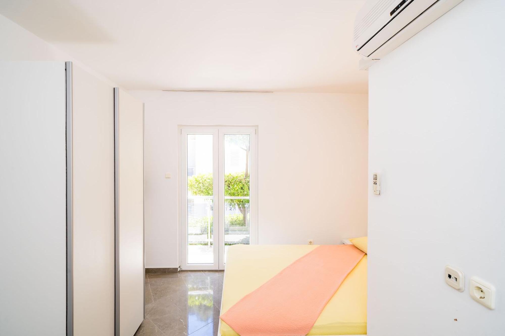 Rooms & Apartments Barisic Mlini Szoba fotó